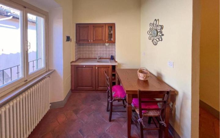 Appartamento Di Lusso In Borgo Storico Toscano Биббьена Экстерьер фото